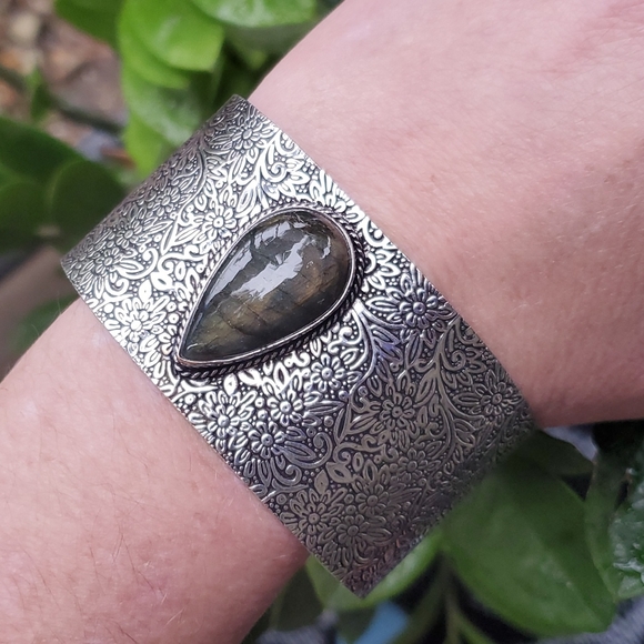 New Oversized Labradorite 925 Silver Cuff Bracelet. - Picture 13 of 16